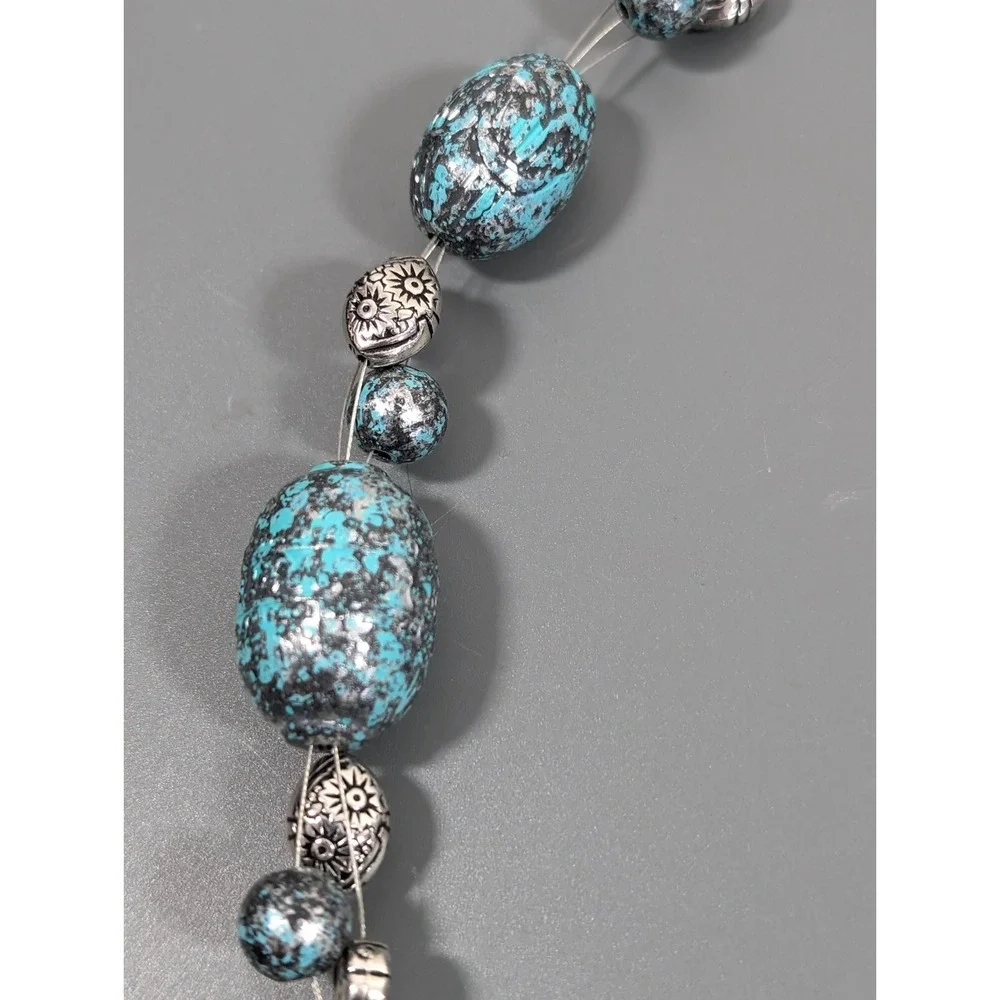 Retro Western Faux Patina Blue Silver tone Carved Style Bead Chunky Necklace 20